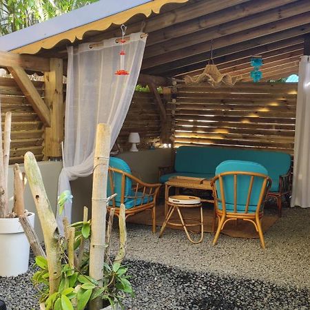 Gite Kaz A Topaze, Piscine, Jardin Tropical Sainte-Rose Dış mekan fotoğraf