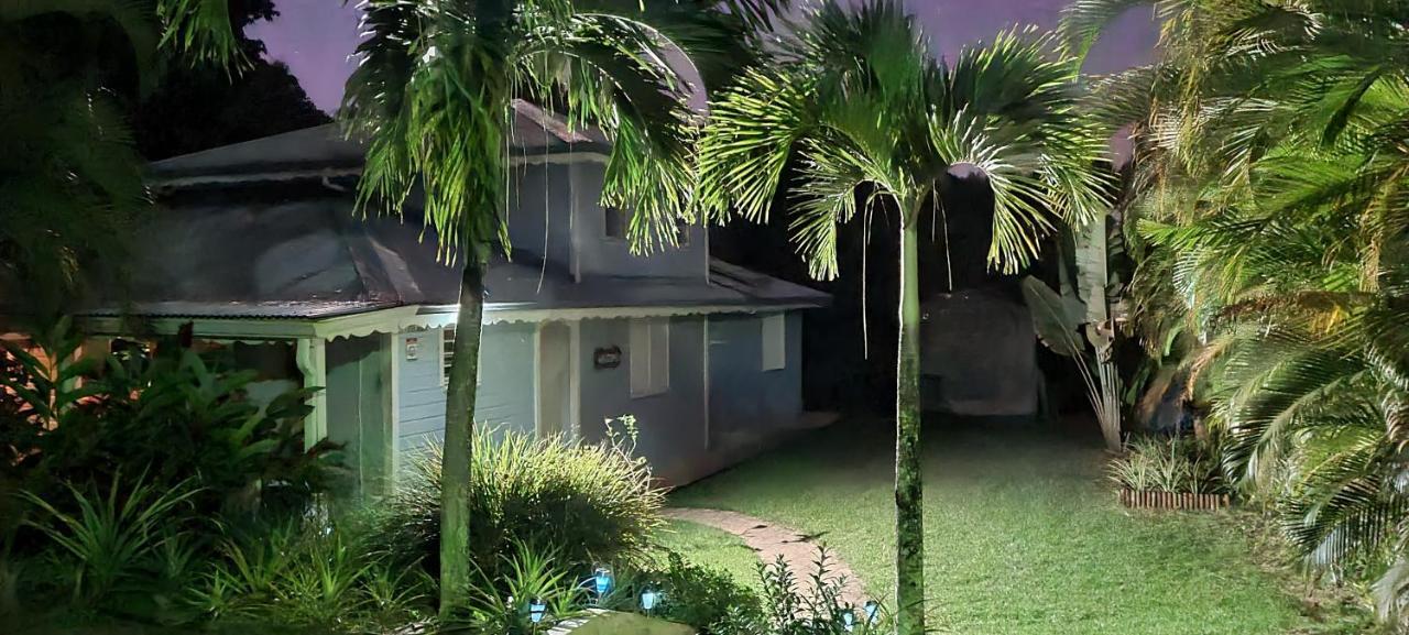 Gite Kaz A Topaze, Piscine, Jardin Tropical Sainte-Rose Dış mekan fotoğraf