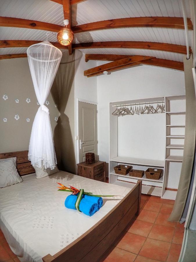 Gite Kaz A Topaze, Piscine, Jardin Tropical Sainte-Rose Dış mekan fotoğraf